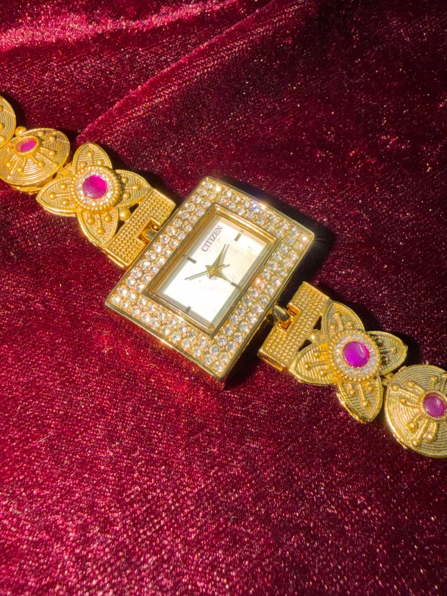 Square Dial Royal Gold Maharani Watch Design Heritage Bracelet