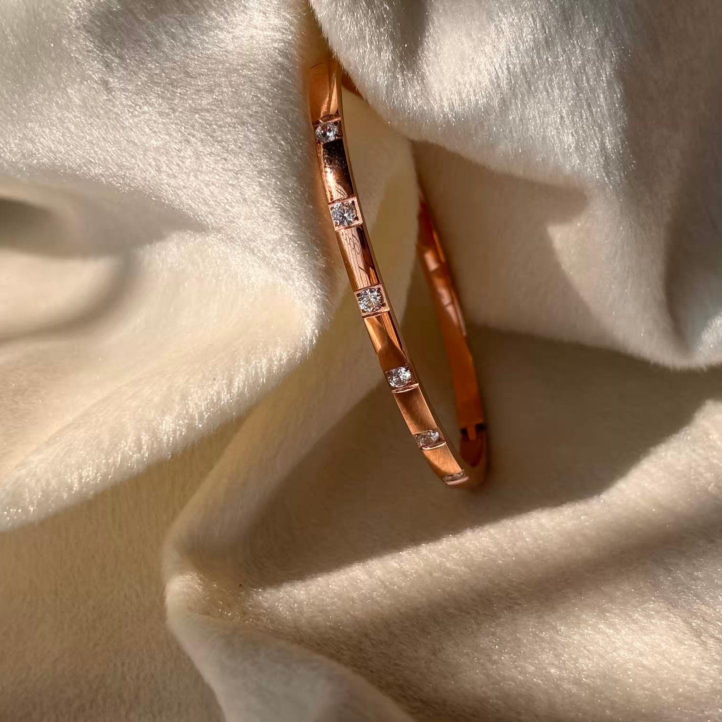 Rose Gold Diamond Sleek Bangle