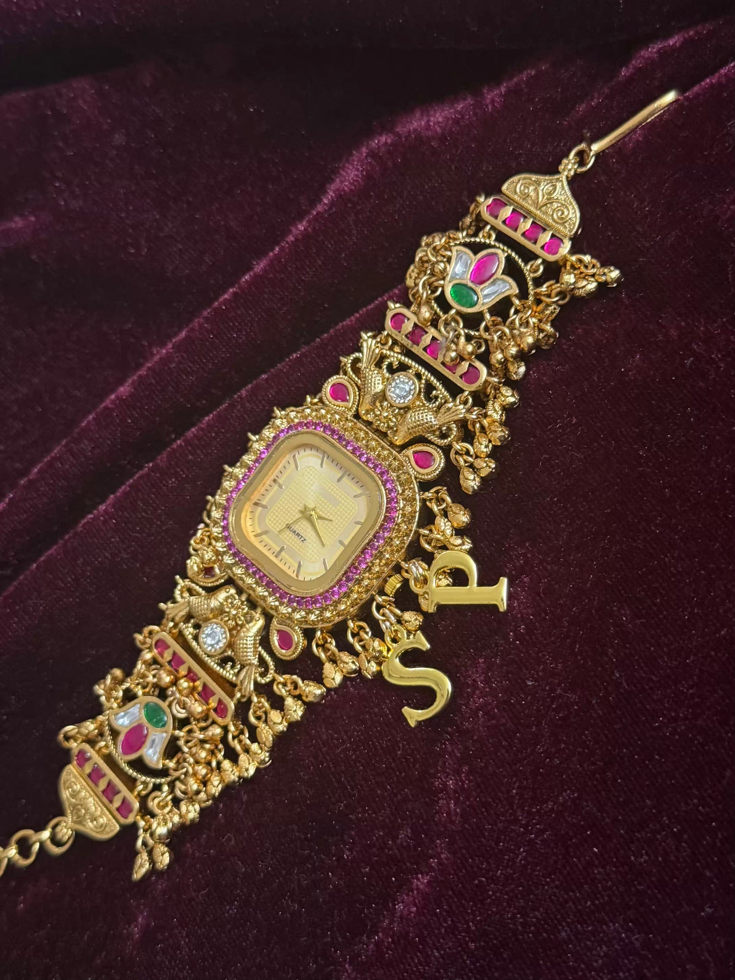 New Launch Cream Dial Maharani Watch Heritage Bracelet( only 2pc in stock )
