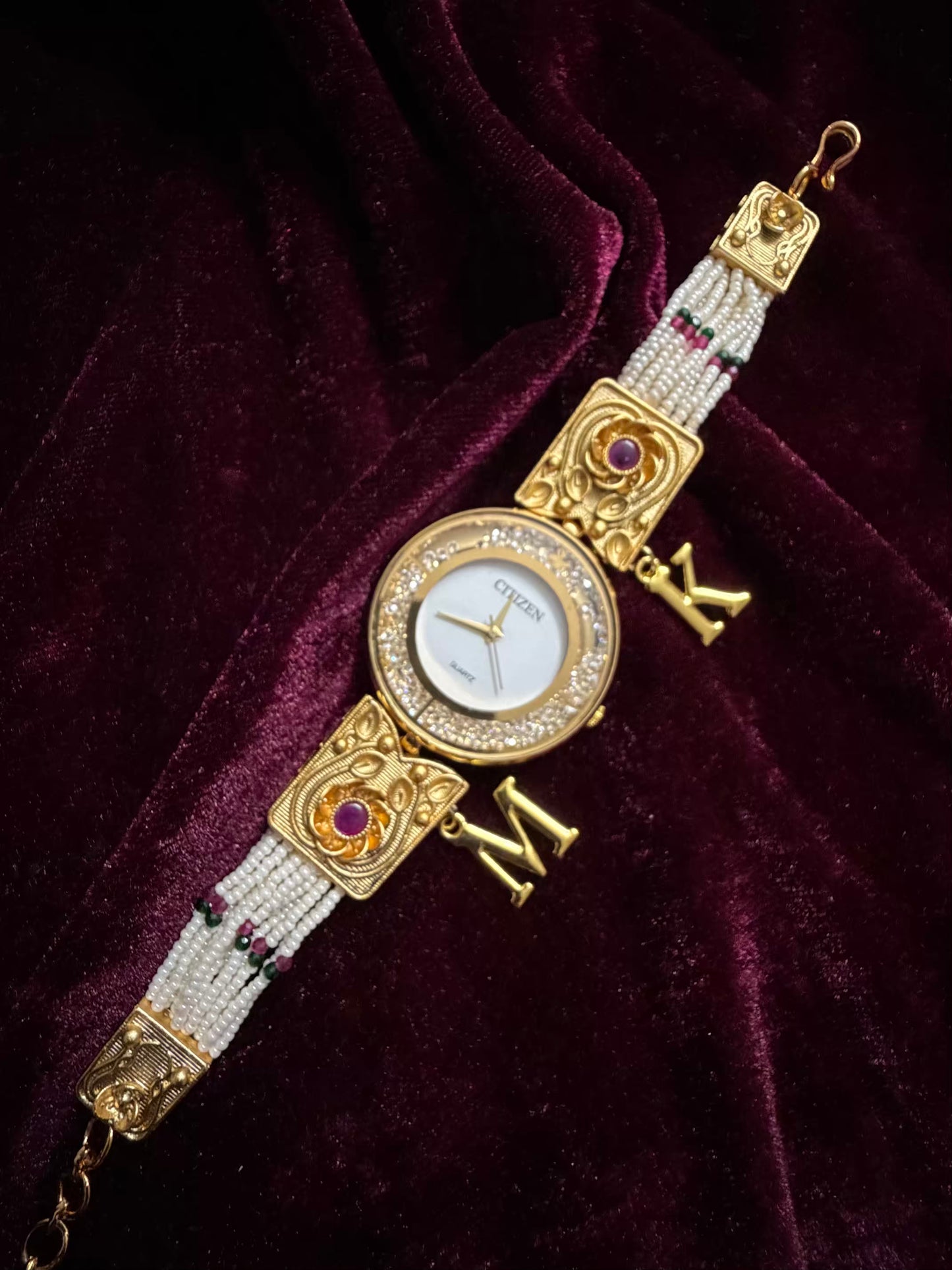 Diamonds Dial Pearly Maharani Watch Heritage Bracelet