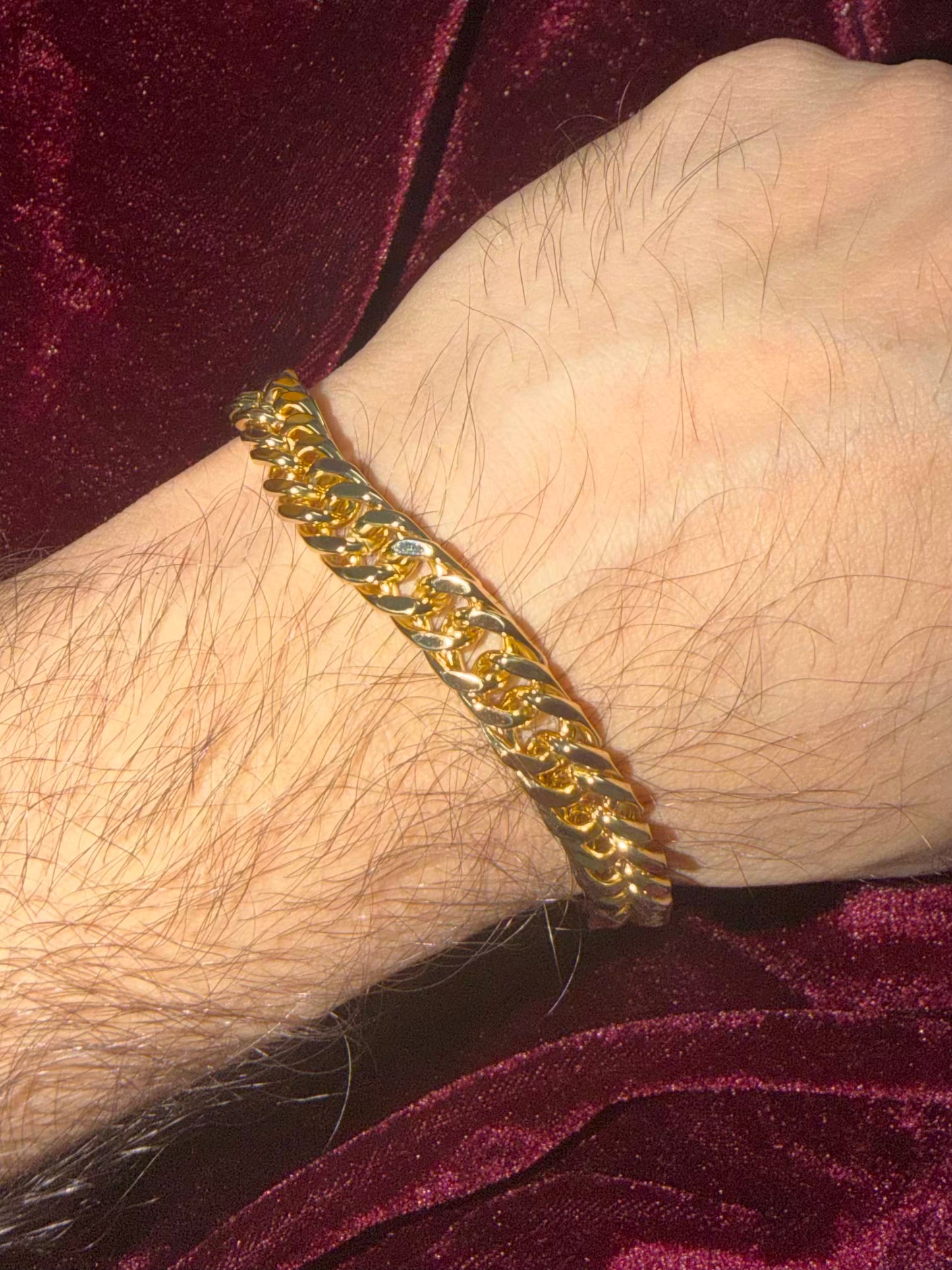 Thick Chain 22k Gold Men's Rakhi Bracelet