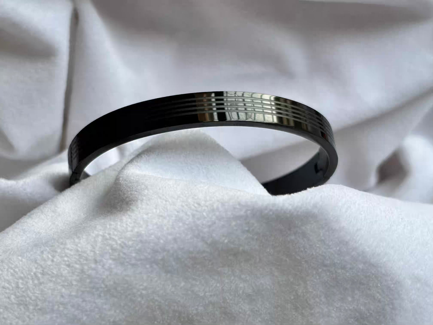 Unisex Men Women Black Stripes Kadha Bangle Bracelet 2.8 Size Openable 8inch size