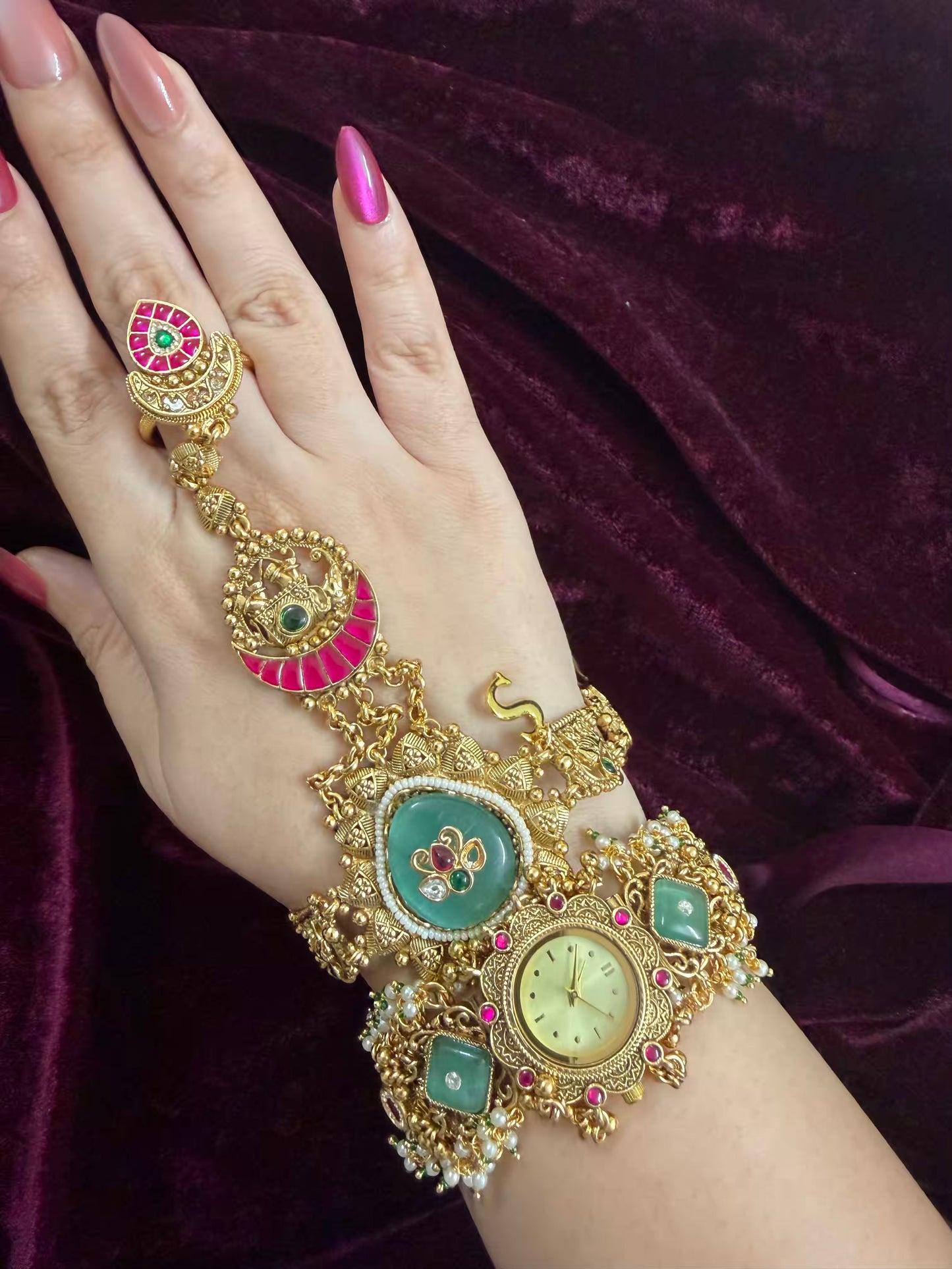 Royals Maharani Watch and Haathphool Design Heritage Bracelet ( Limited Edition Bhabhi Rakhi )