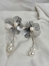 Load image into Gallery viewer, Wired Flower Fresh Pearls Earrings Studs - Silver Plated
