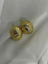 Load image into Gallery viewer, Oval Designer Earrings Studs - Gold Plated
