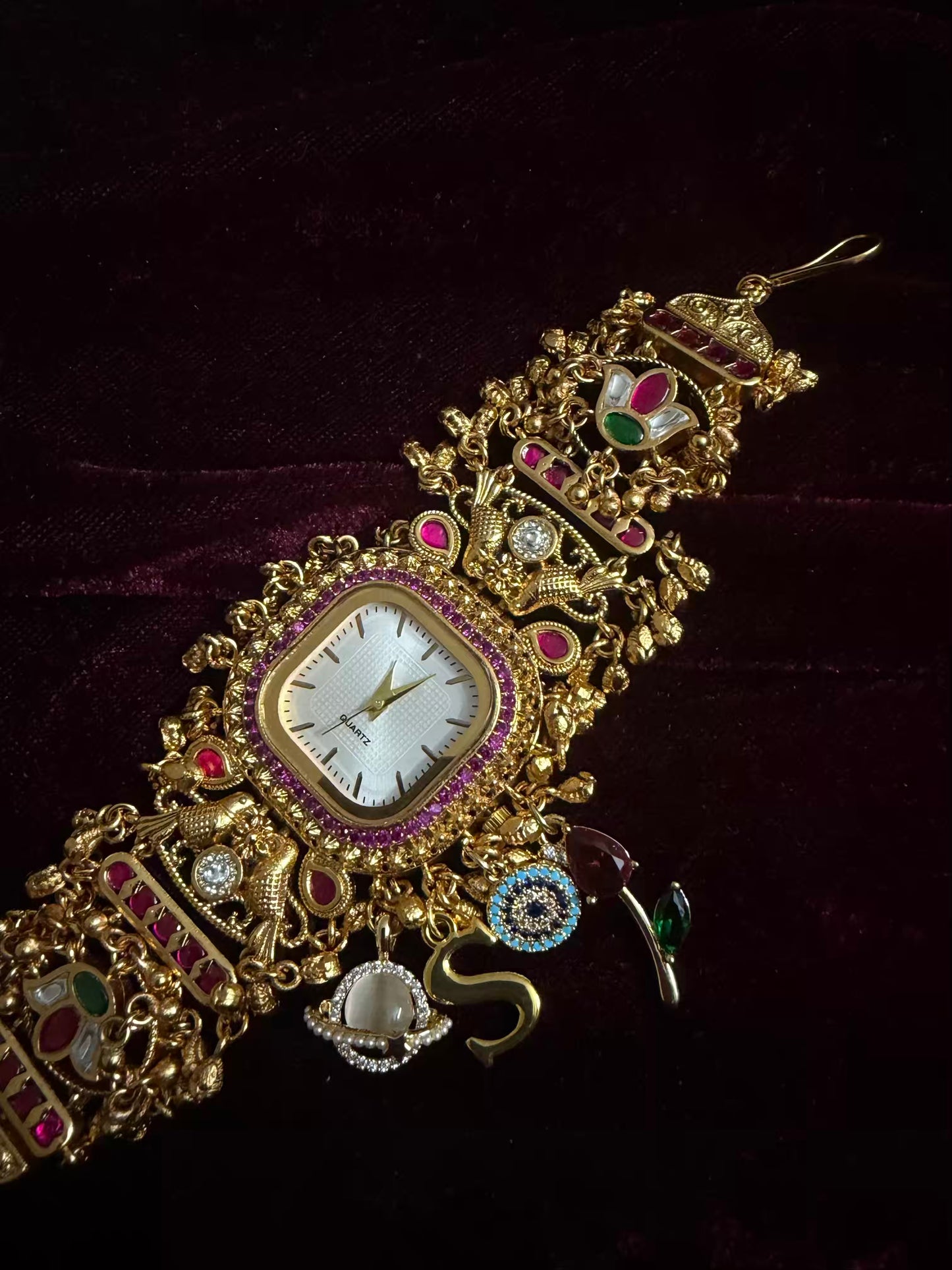 Square Dial Rosy Maharani Watch Design Heritage Bracelet (Customise FREE Initial )