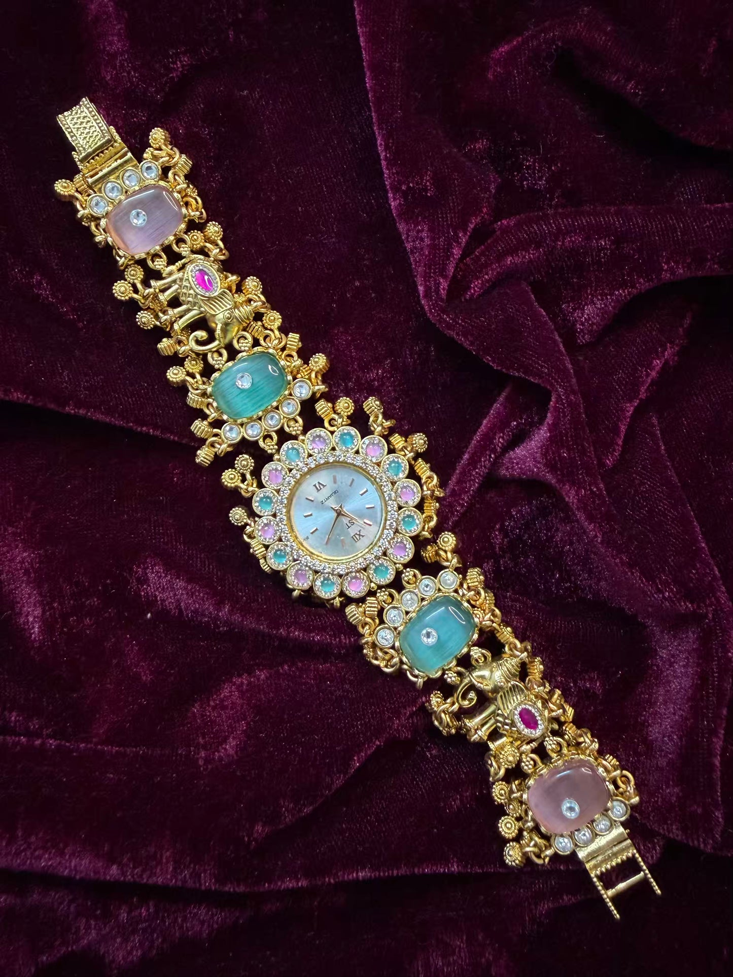 Mint Elephant Premium Gold Rajwadi Gold Plated Heritage Maharani Watch
