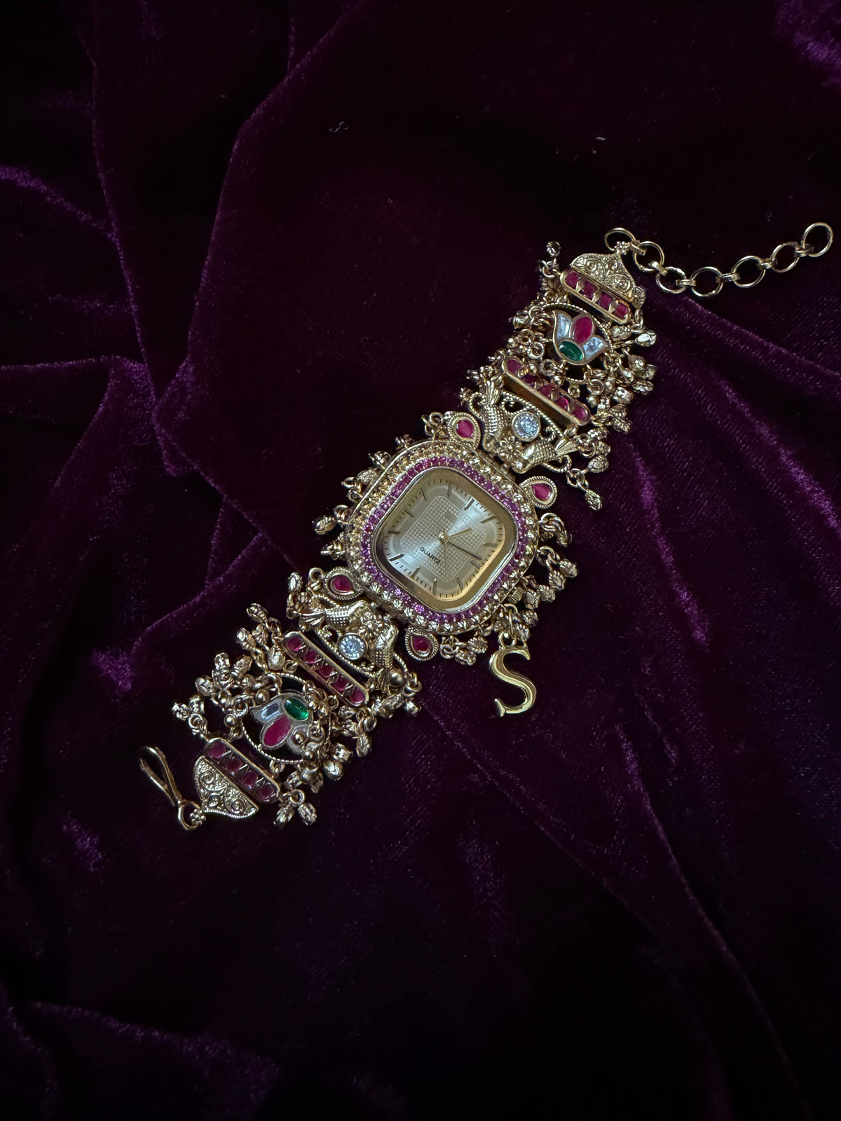 Diwali 🪔 Gold New Launch Square Dial Maharani Watch Heritage Bracelet
