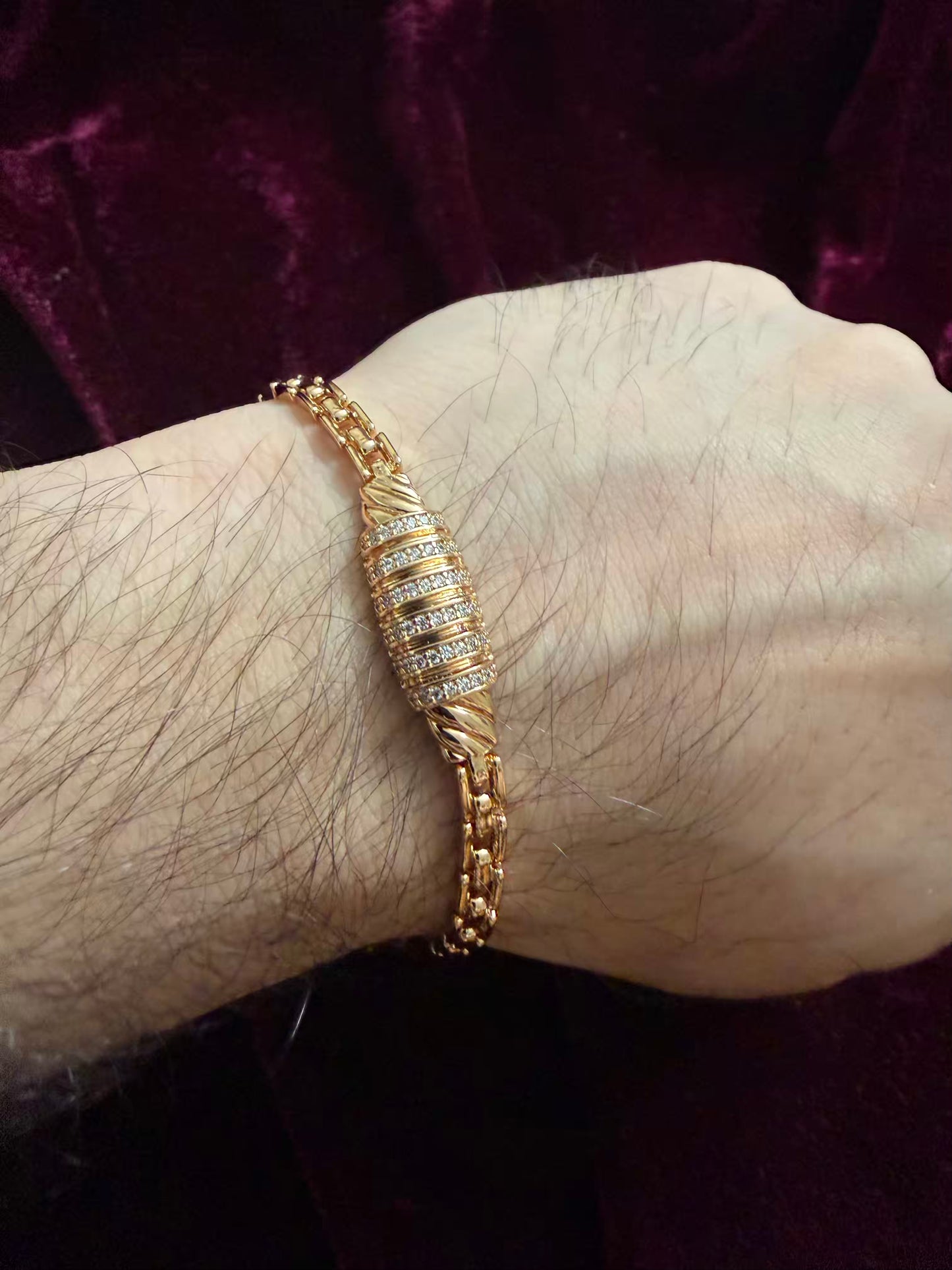 Spiral Diamonds Men's Rakhi Bracelet
