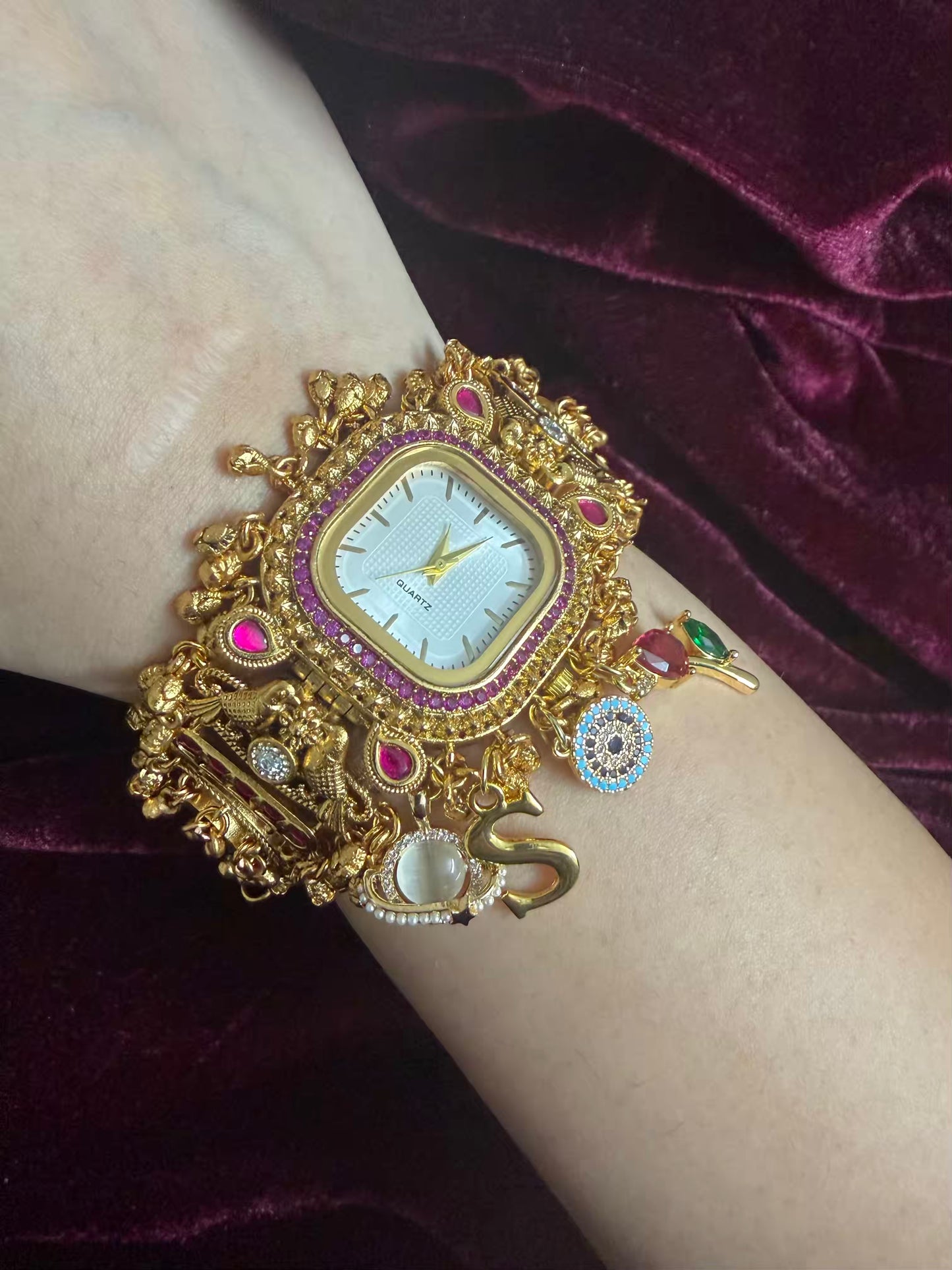 Square Dial Rosy Maharani Watch Design Heritage Bracelet (Customise FREE Initial )