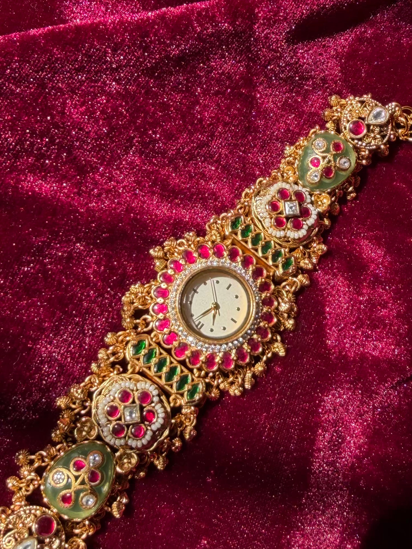 Samaira Rudra Motif Mint Kundan Gold Plated Heritage Maharani Watch ( Partial COD 200₹ )
