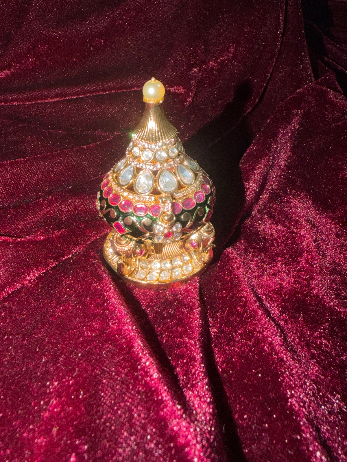 Rajsi Kumkum Sindoor Daani Royale in Premium plating