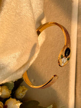 Load image into Gallery viewer, Oynx Stone Snake Kada Bracelet 18k Gold Plated Bangle
