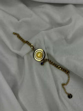 Load image into Gallery viewer, Queen Evil Eye Gold Chain Style Bracelet ( Gold )
