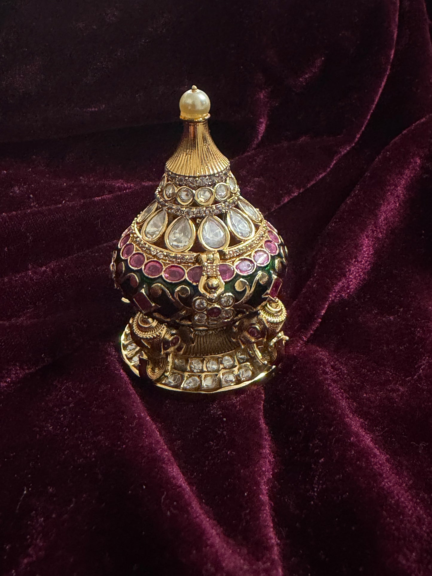 Rajsi Kumkum Sindoor Daani Royale in Premium plating