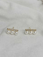 Load image into Gallery viewer, Linear Small Pearls Basic Earrings Studs - Silver Plated
