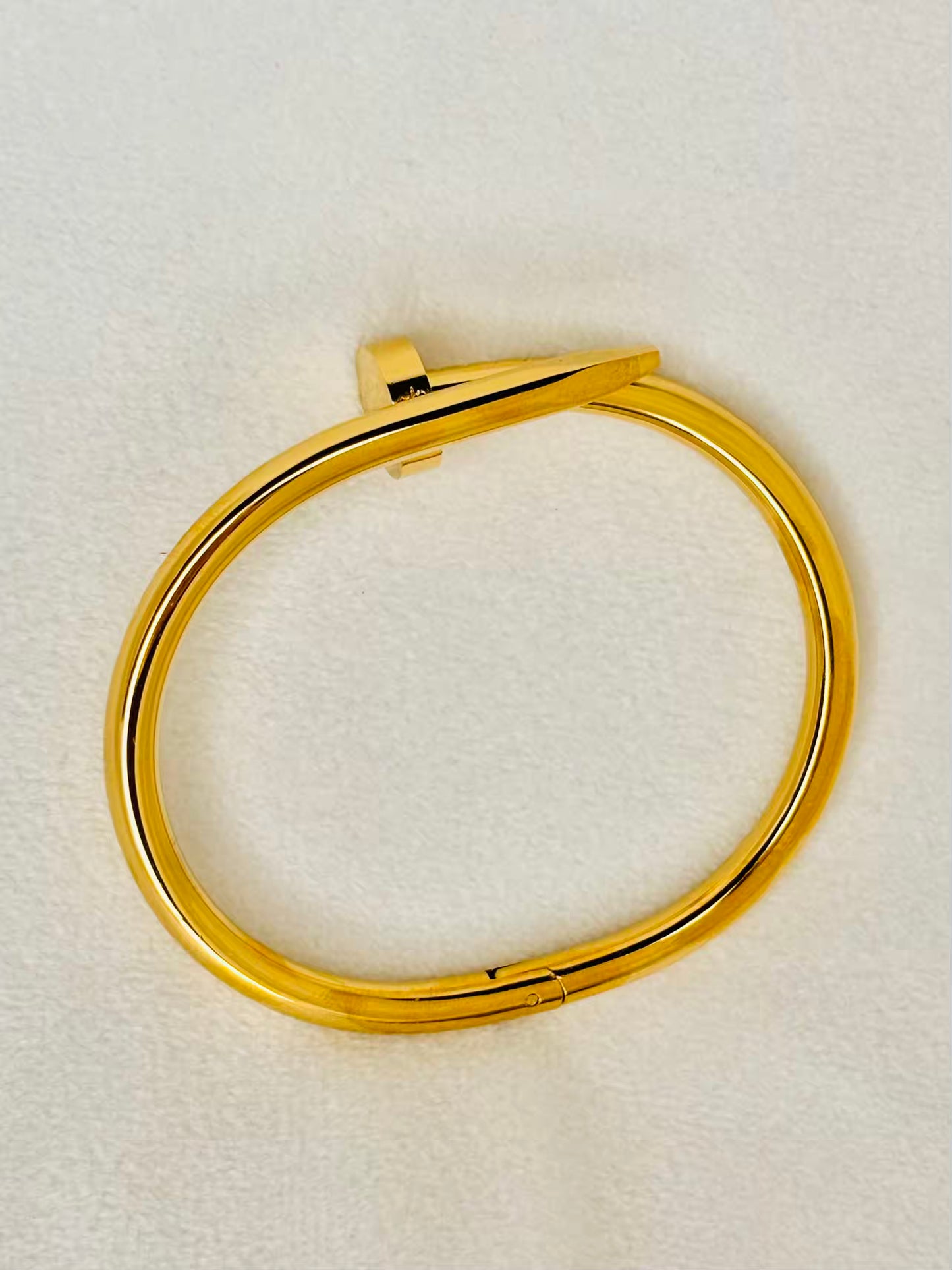Thin Wrist Nail Baby Size Wrist Gold Bangle 2.2 - 2.4 Size