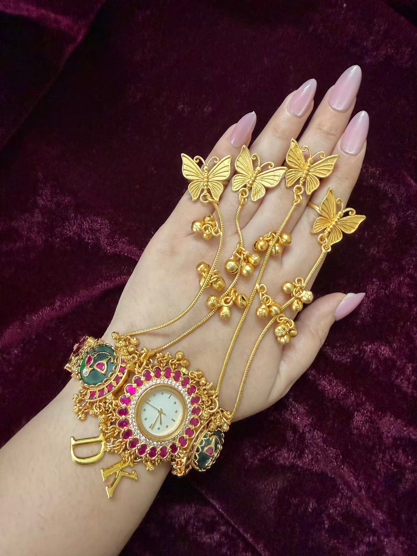 Green Maharani Heritage Watch Hathphool ( Butterfly)