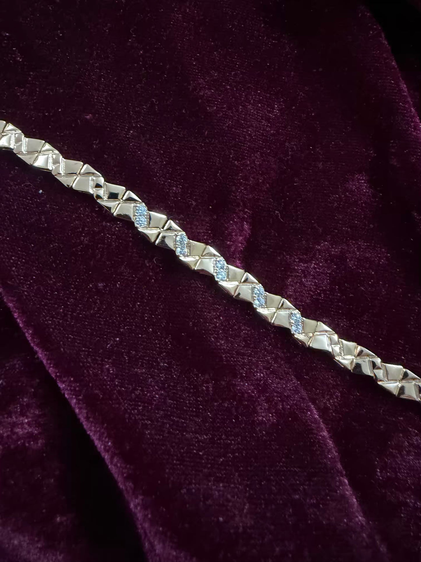 Toffee Diamond bracelet Men's Rakhi Bracelet (Copy)