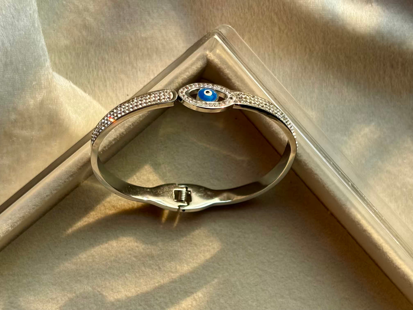 Evil Eye Silver Sleek Bangle