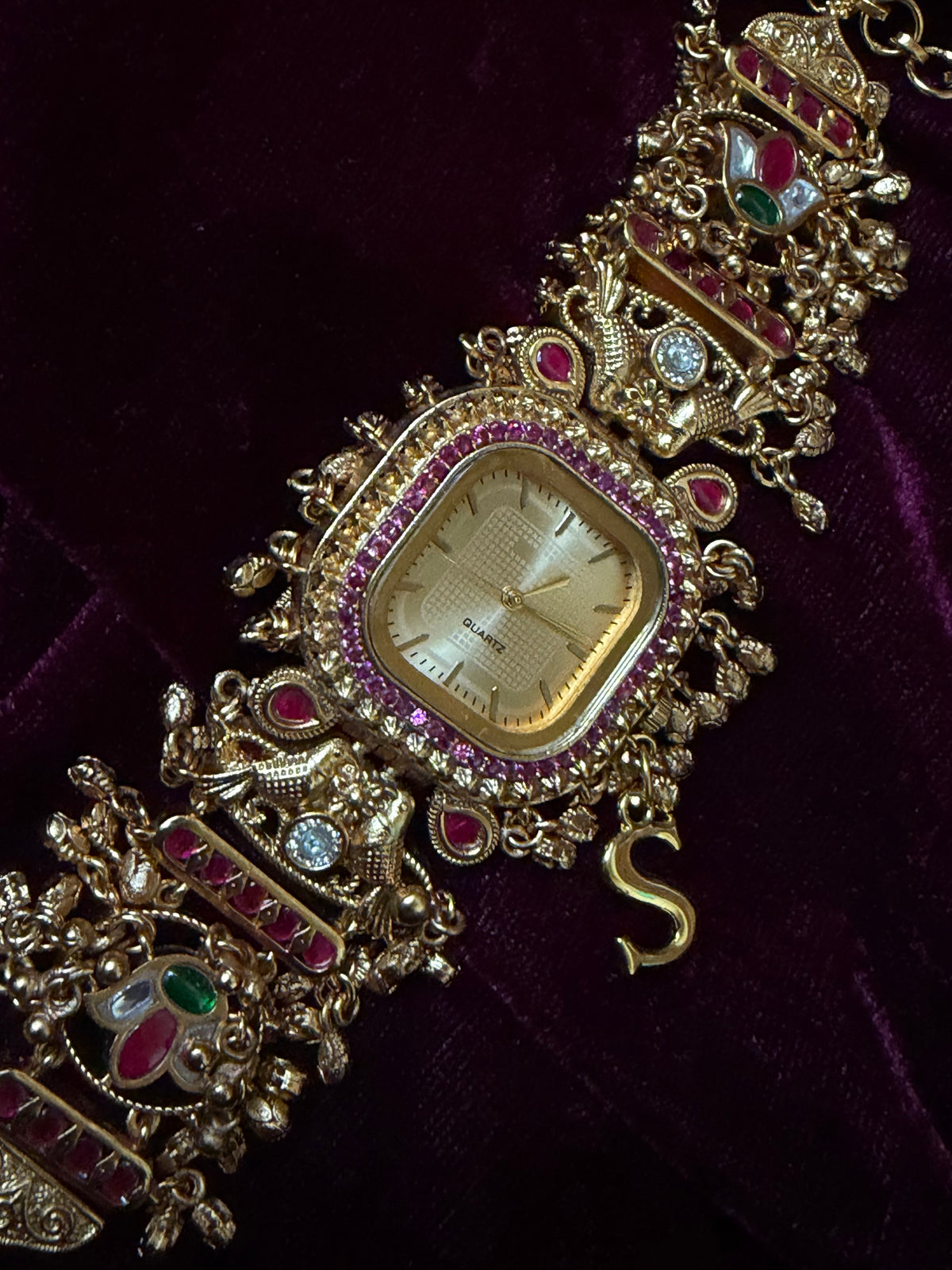 Diwali 🪔 Gold New Launch Square Dial Maharani Watch Heritage Bracelet