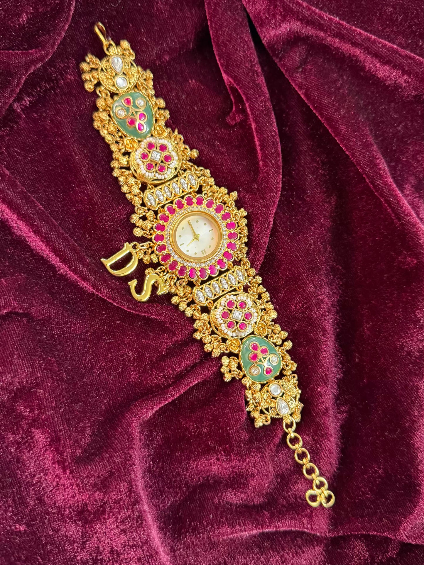 Creamy Kundan Heritage Maharani Watch Design Bracelet ( Only 2pcs Available)