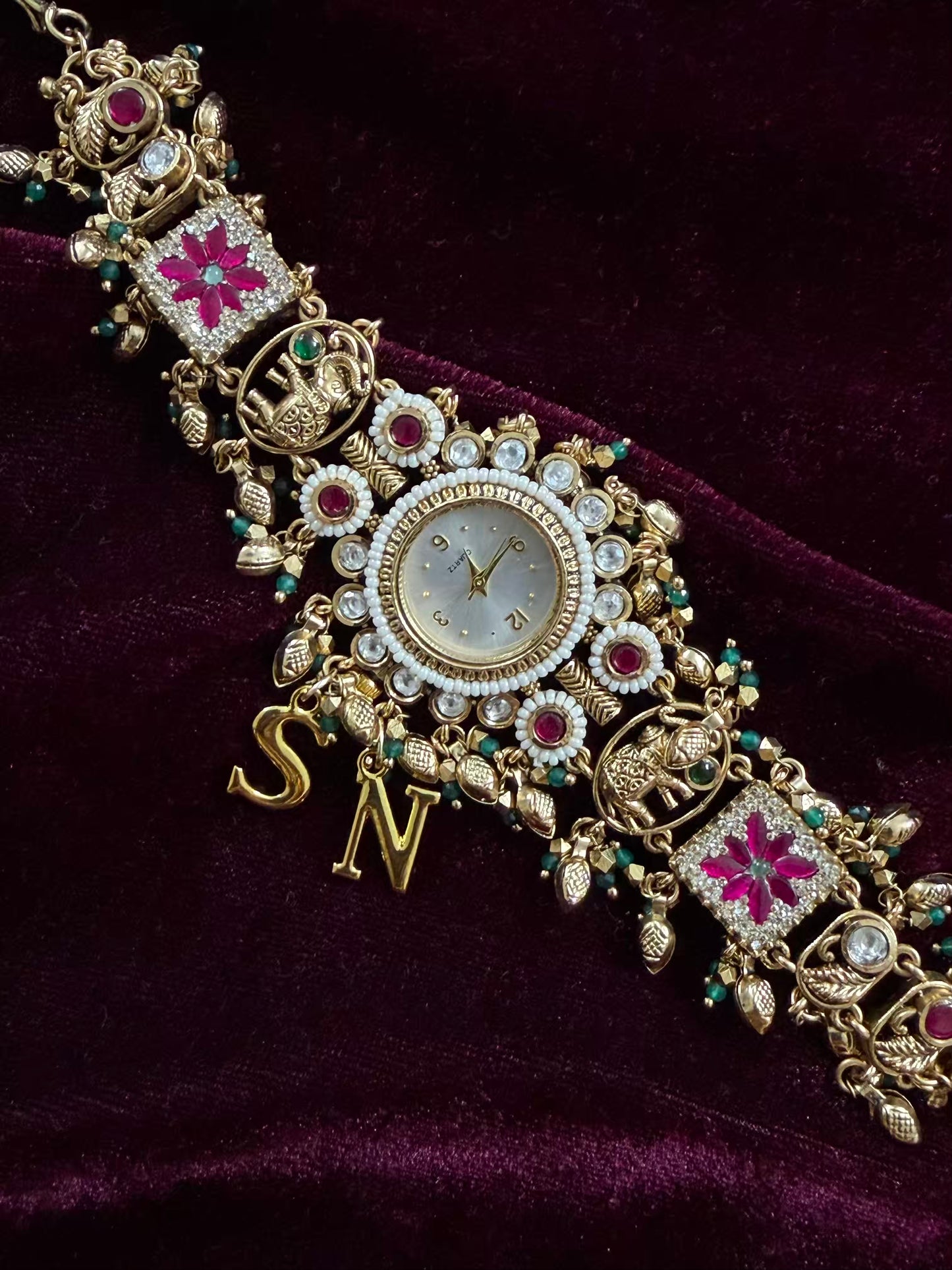 Vintage Look Gold Plated Heritage Maharani Watch 2.8 Adjustable with hooks