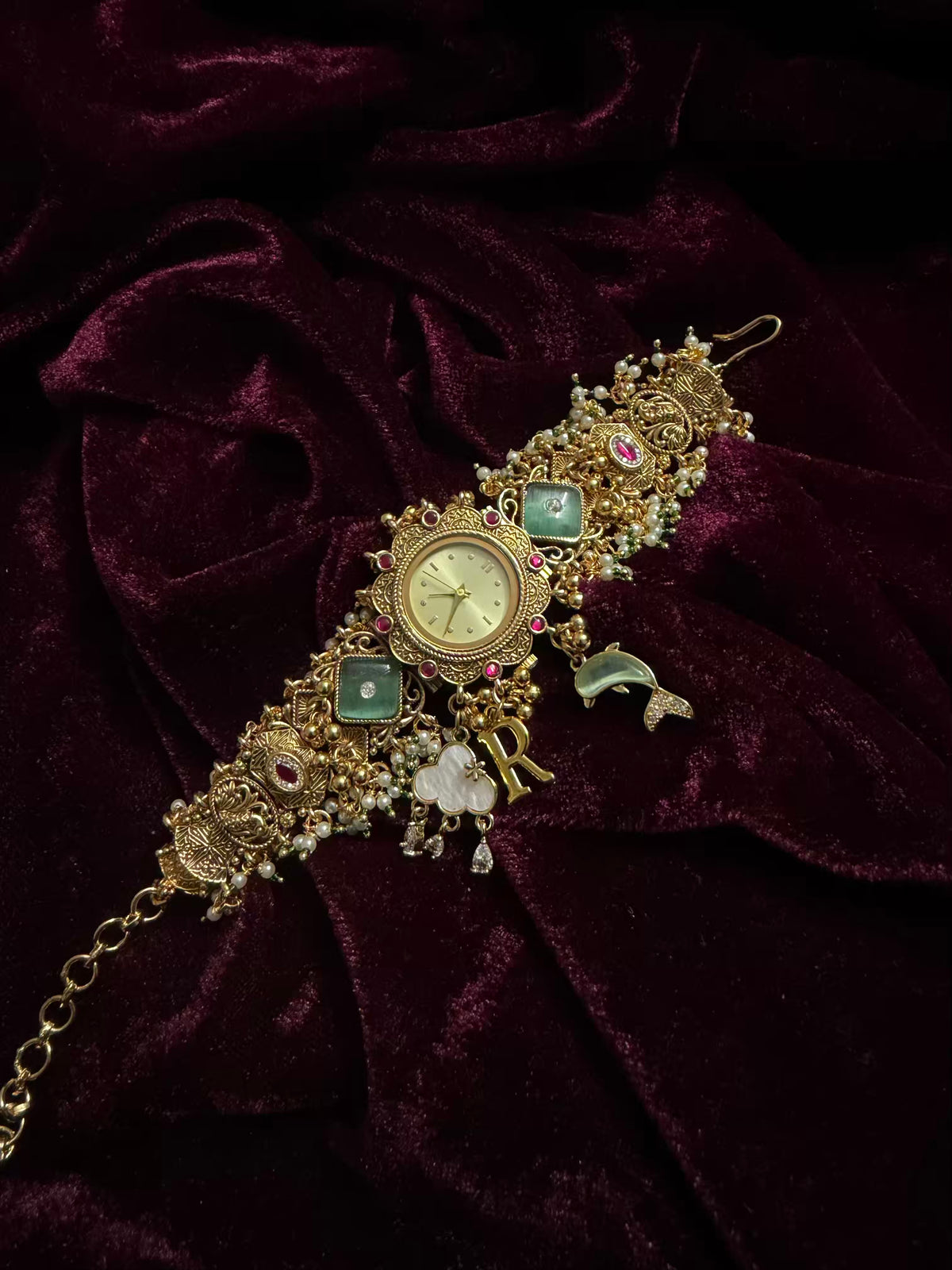 Pushtaini  New Launch Square Dial Maharani Watch Heritage Bracelet (Copy)