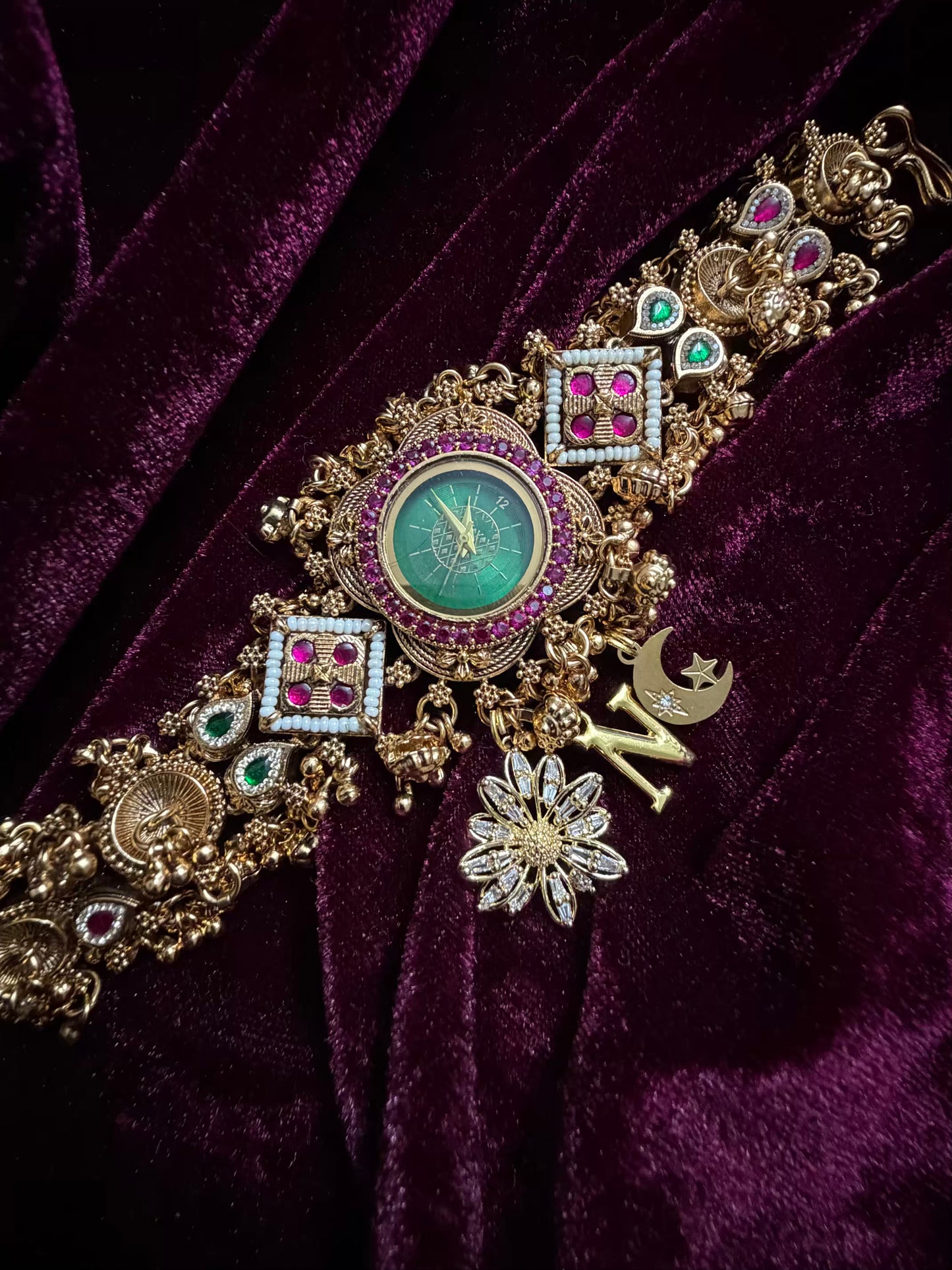 Swarnika Heritage Watch Rakhi in Premium Rajwadi plating (Free Initial)