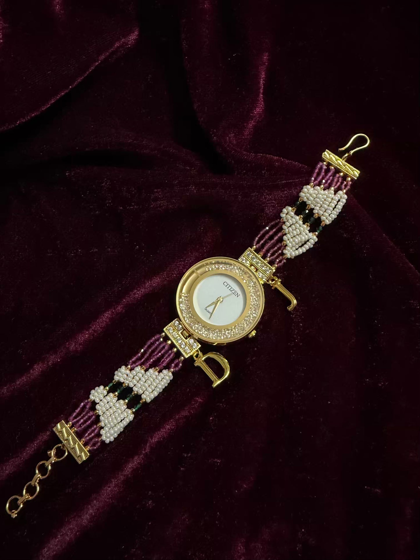 Diamonds Dial Maharani Watch Heritage Bracelet