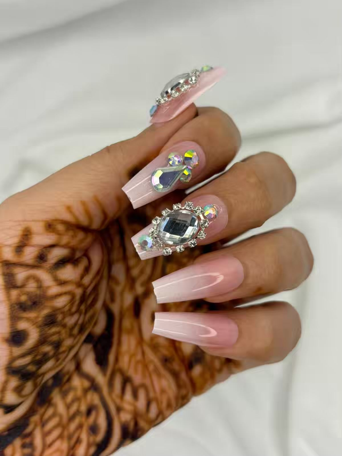 Nude Stone Work Shimmery Fancy Party Bridal Press On Nails ( Set of 24 )