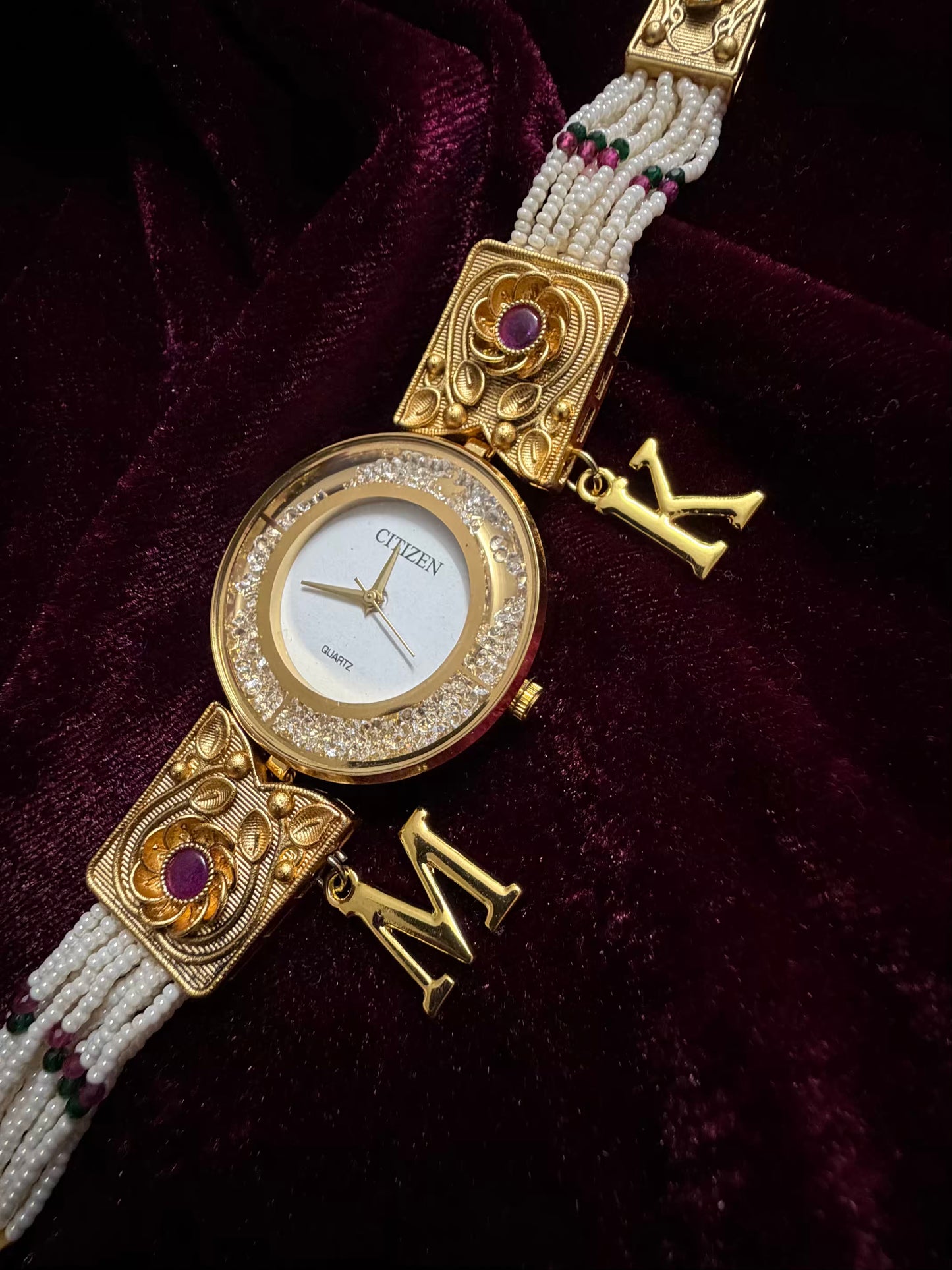 Diamonds Dial Pearly Maharani Watch Heritage Bracelet