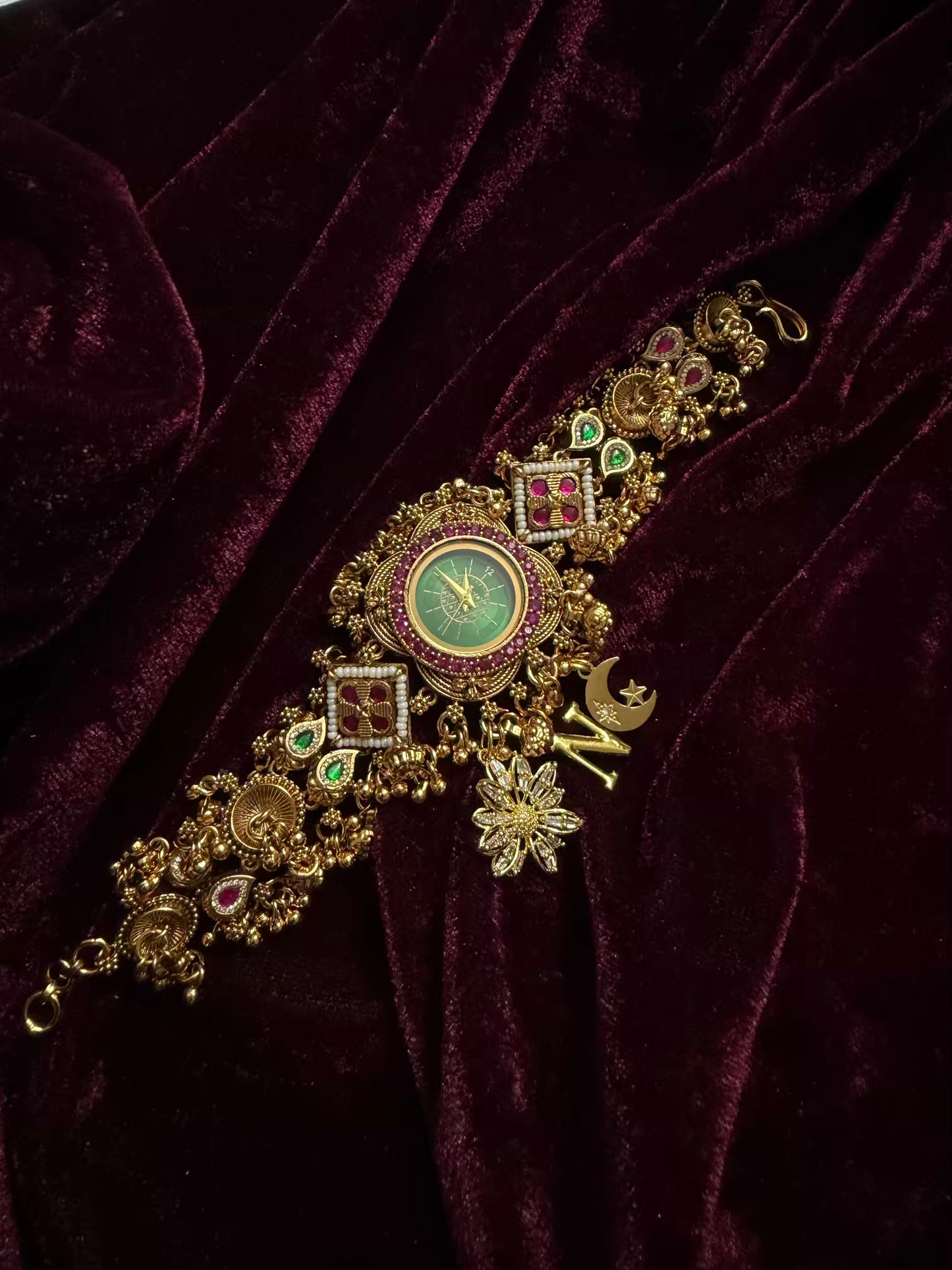 Swarnika Heritage Watch Rakhi in Premium Rajwadi plating (Free Initial)