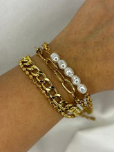 Load image into Gallery viewer, Pearly Chain Stacked Bracelet ( Gold )
