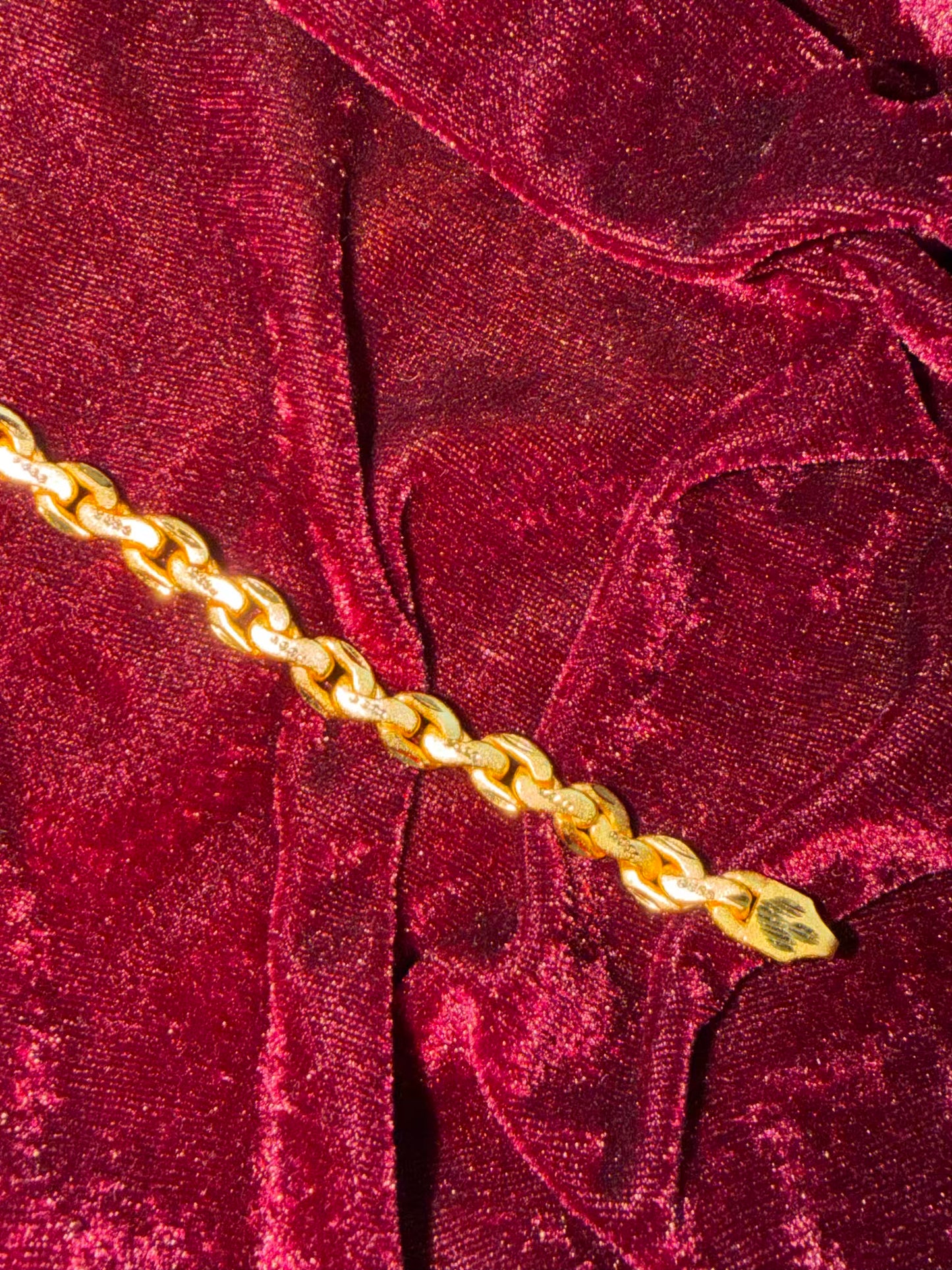 Royal Cuban Link Men's Rakhi Bracelet
