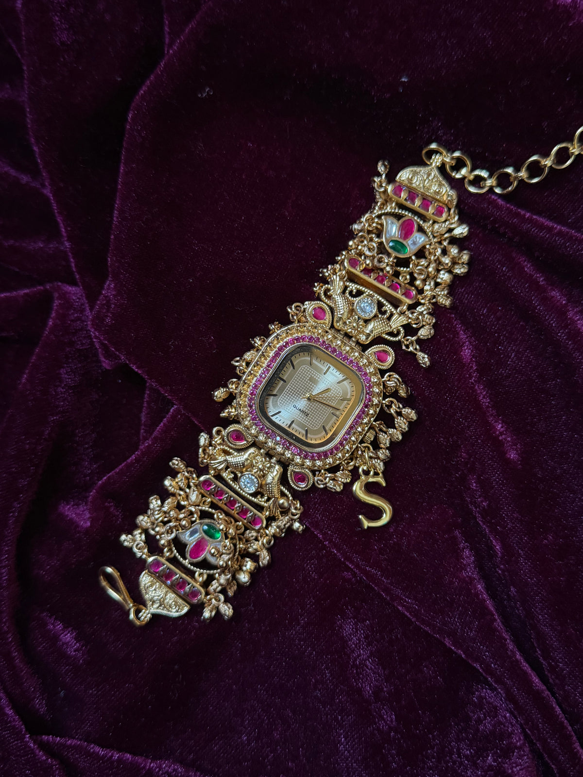 Diwali 🪔 Gold New Launch Square Dial Maharani Watch Heritage Bracelet