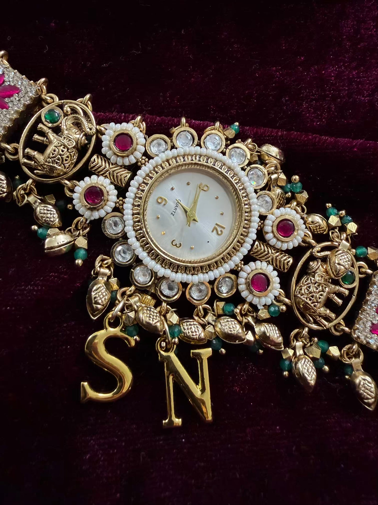 Vintage Look Gold Plated Heritage Maharani Watch 2.8 Adjustable with hooks