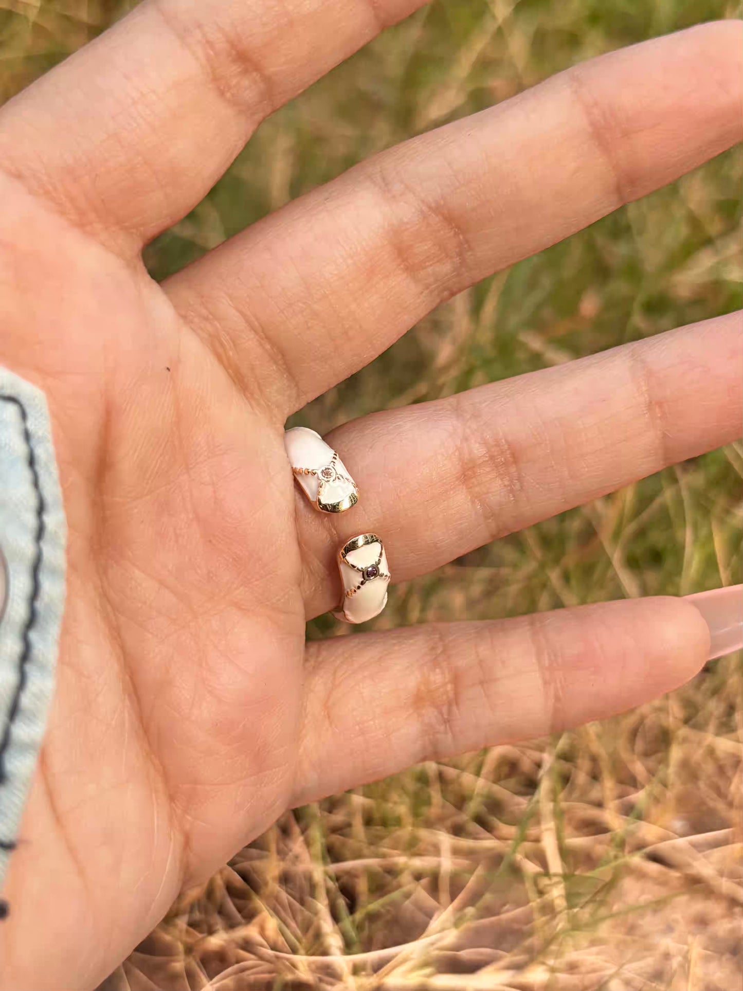 Cross Thick White Ring - Adjustable