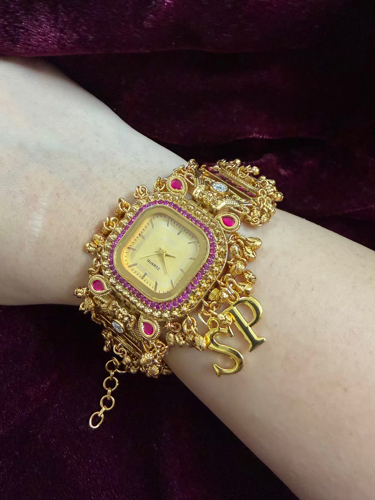 New Launch Cream Dial Maharani Watch Heritage Bracelet( only 2pc in stock )