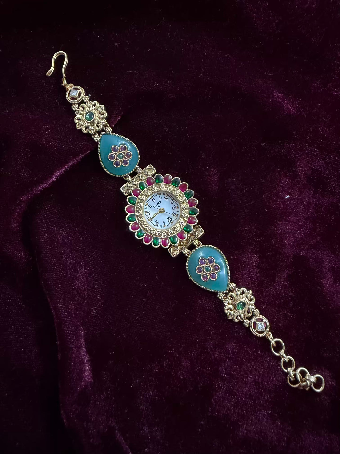 Mint Royal Maharani Watch Design Heritage Bracelet
