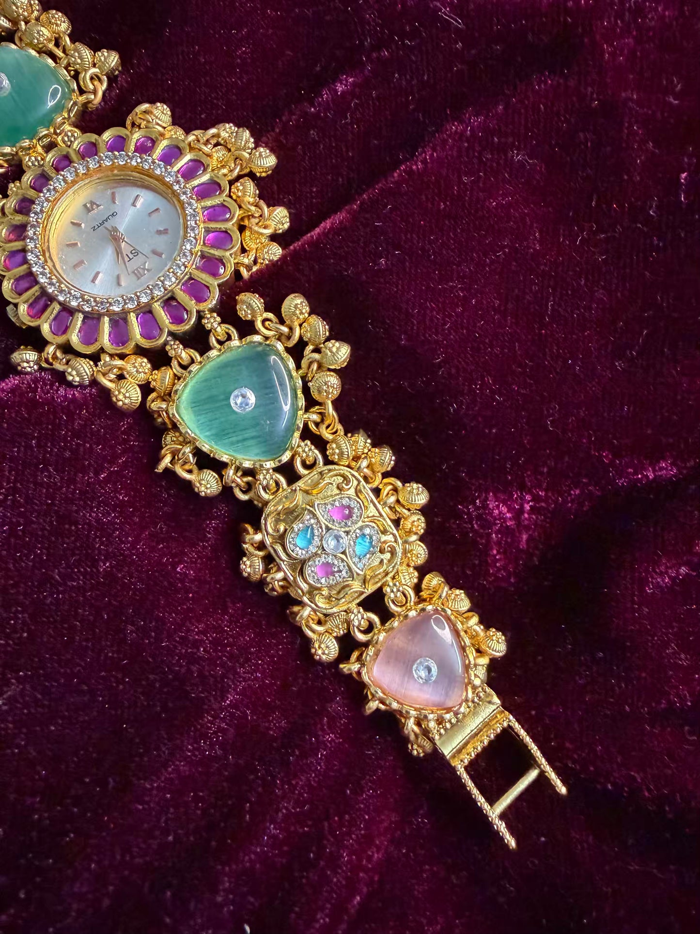 Blush Mint  Dial Maharani Watch Heritage Bracelet ( Fits till 2.6 )