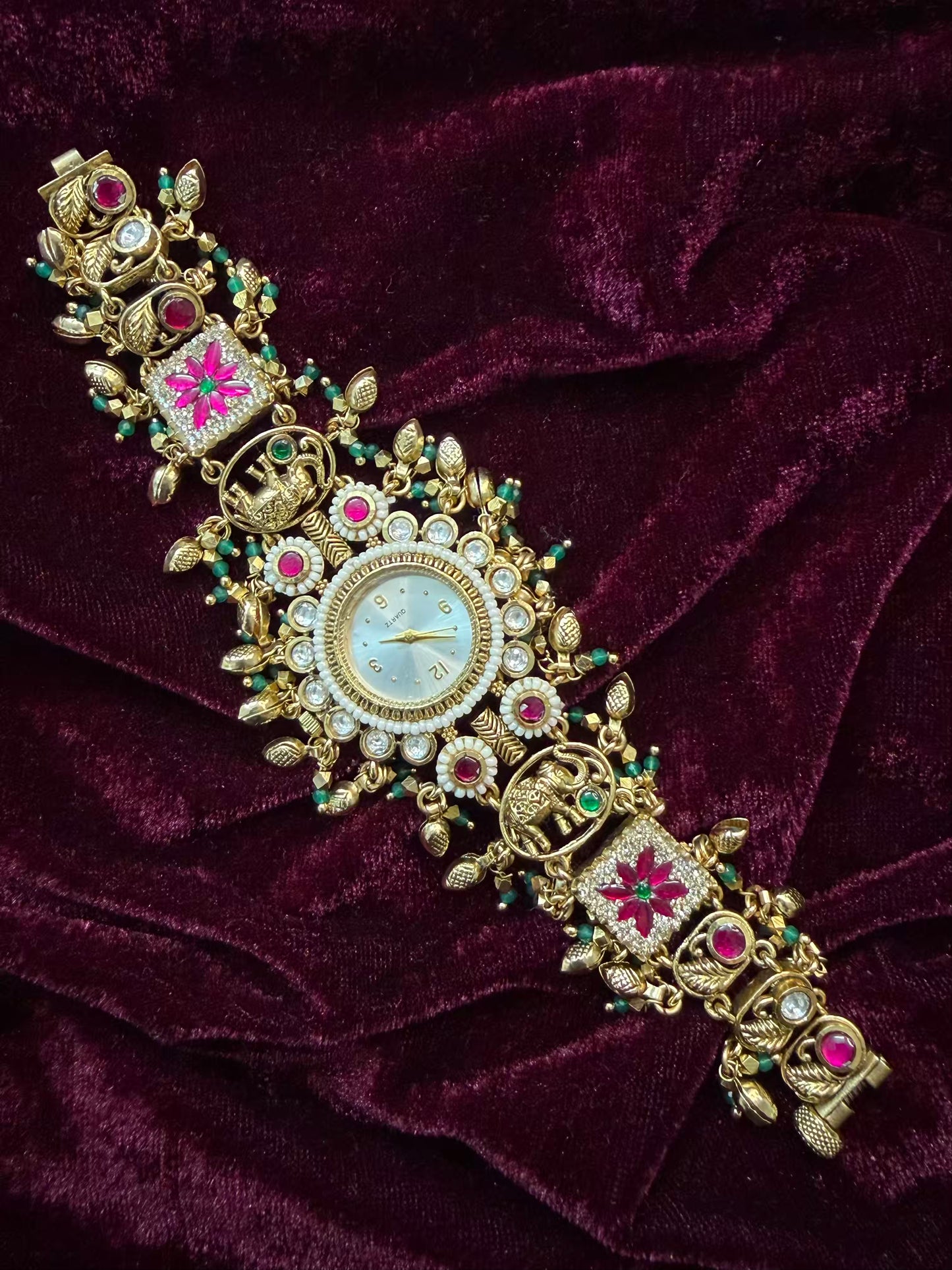 Vintage Look Thin Wrist Gold Plated Heritage Maharani Watch ( 2.2 - 2.4 Wrist )