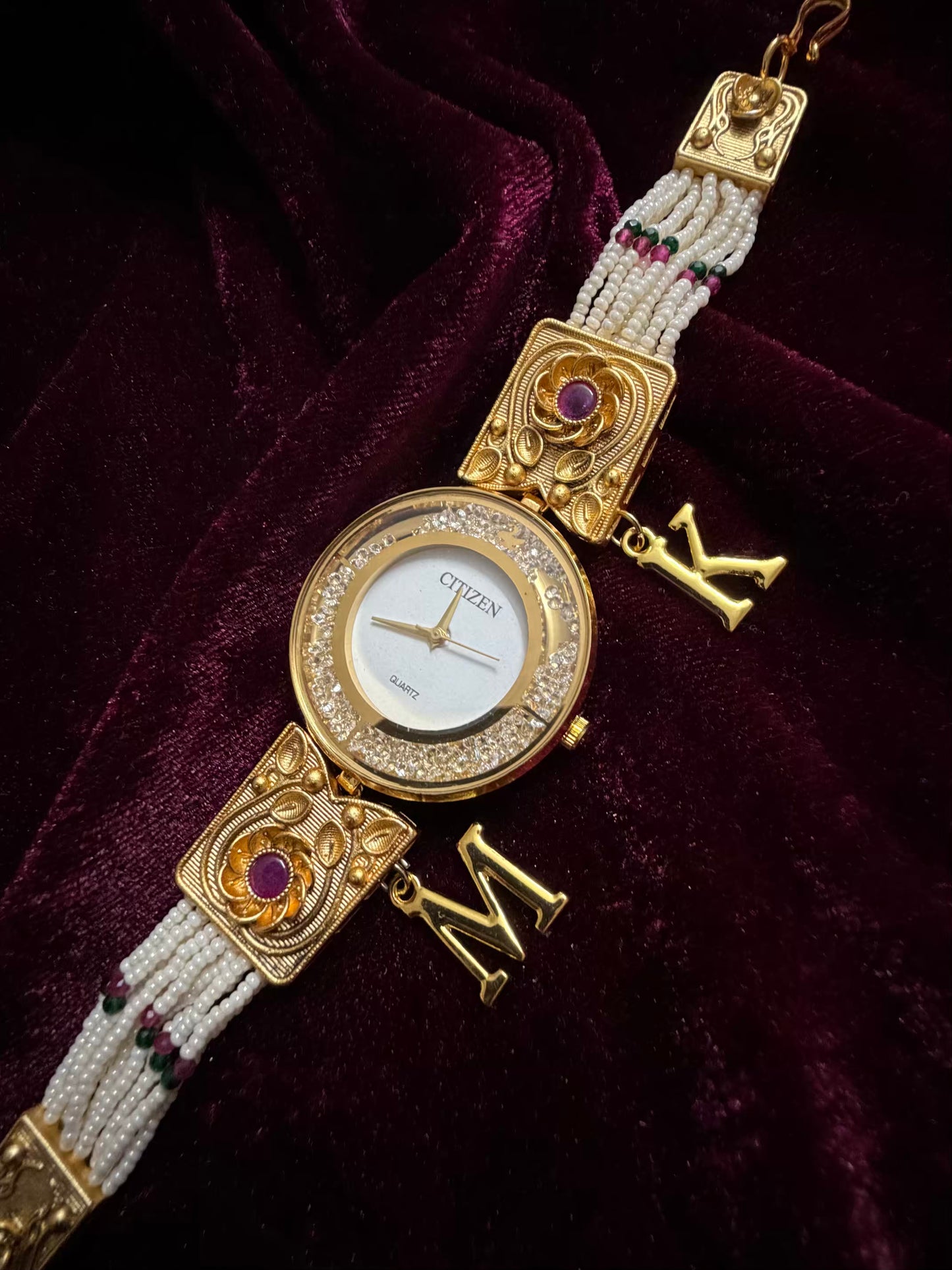 Diamonds Dial Pearly Maharani Watch Heritage Bracelet