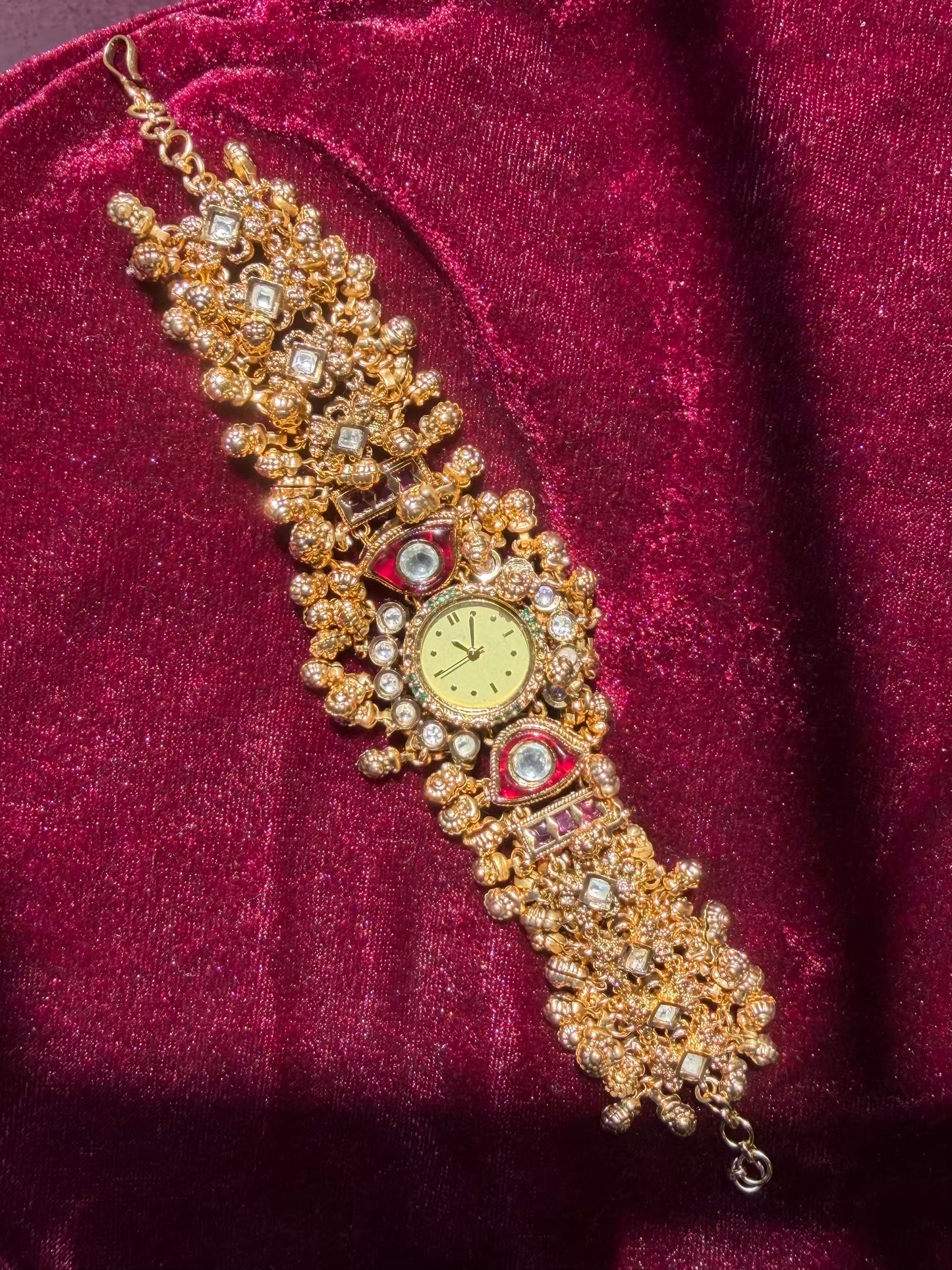 Best Seller Ghungroos Red Gold Rajwadi Gold Plated Heritage Maharani Watch
