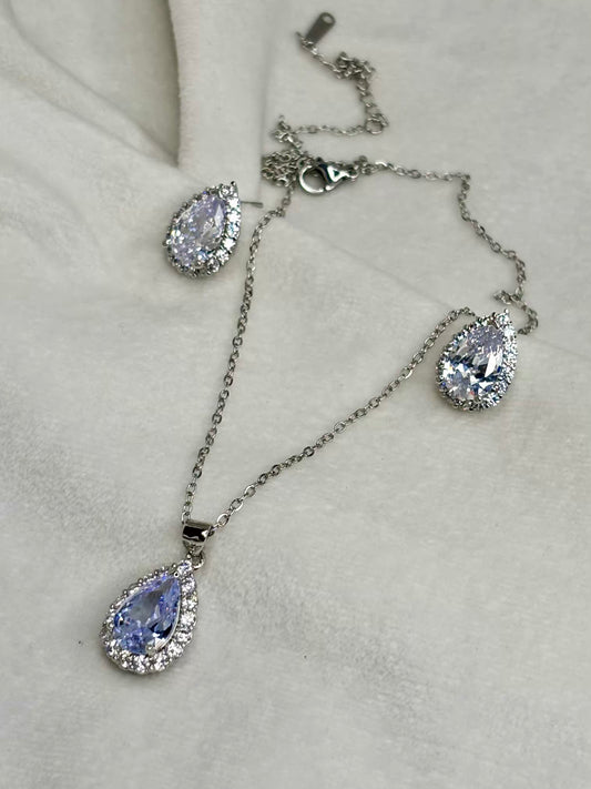 Drop Necklace and Ear Studs