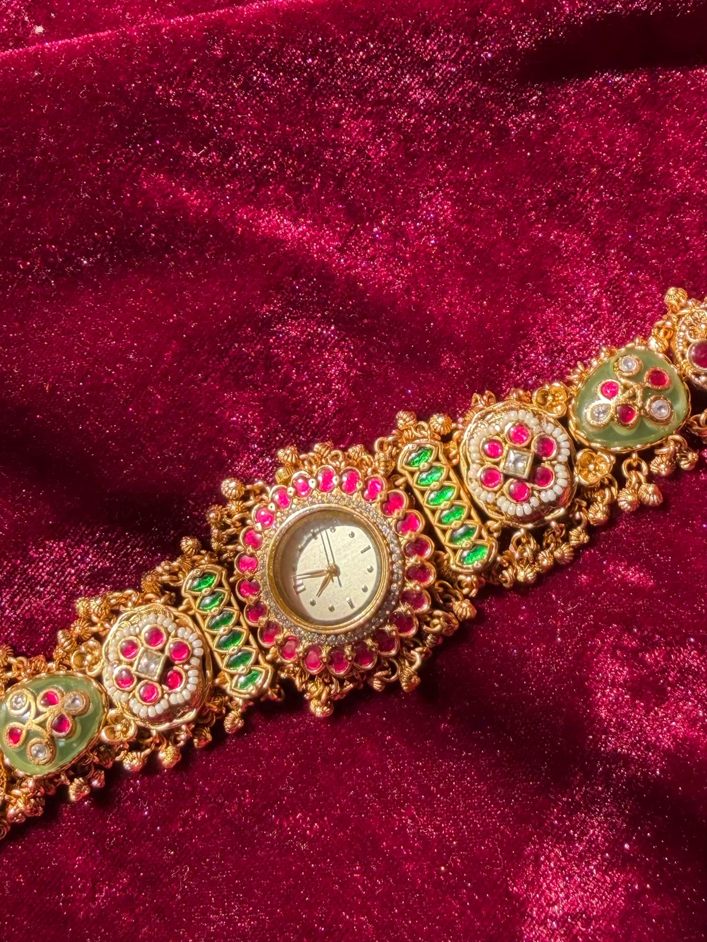 Samaira Rudra Motif Mint Kundan Gold Plated Heritage Maharani Watch ( Partial COD 200₹ )