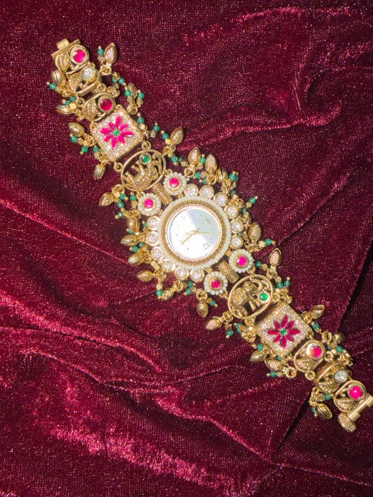 Vintage Look Thin Wrist Gold Plated Heritage Maharani Watch ( 2.2 - 2.4 Wrist )