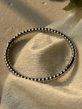 Load image into Gallery viewer, Sleeky Bracelet Silver Plated Bangle
