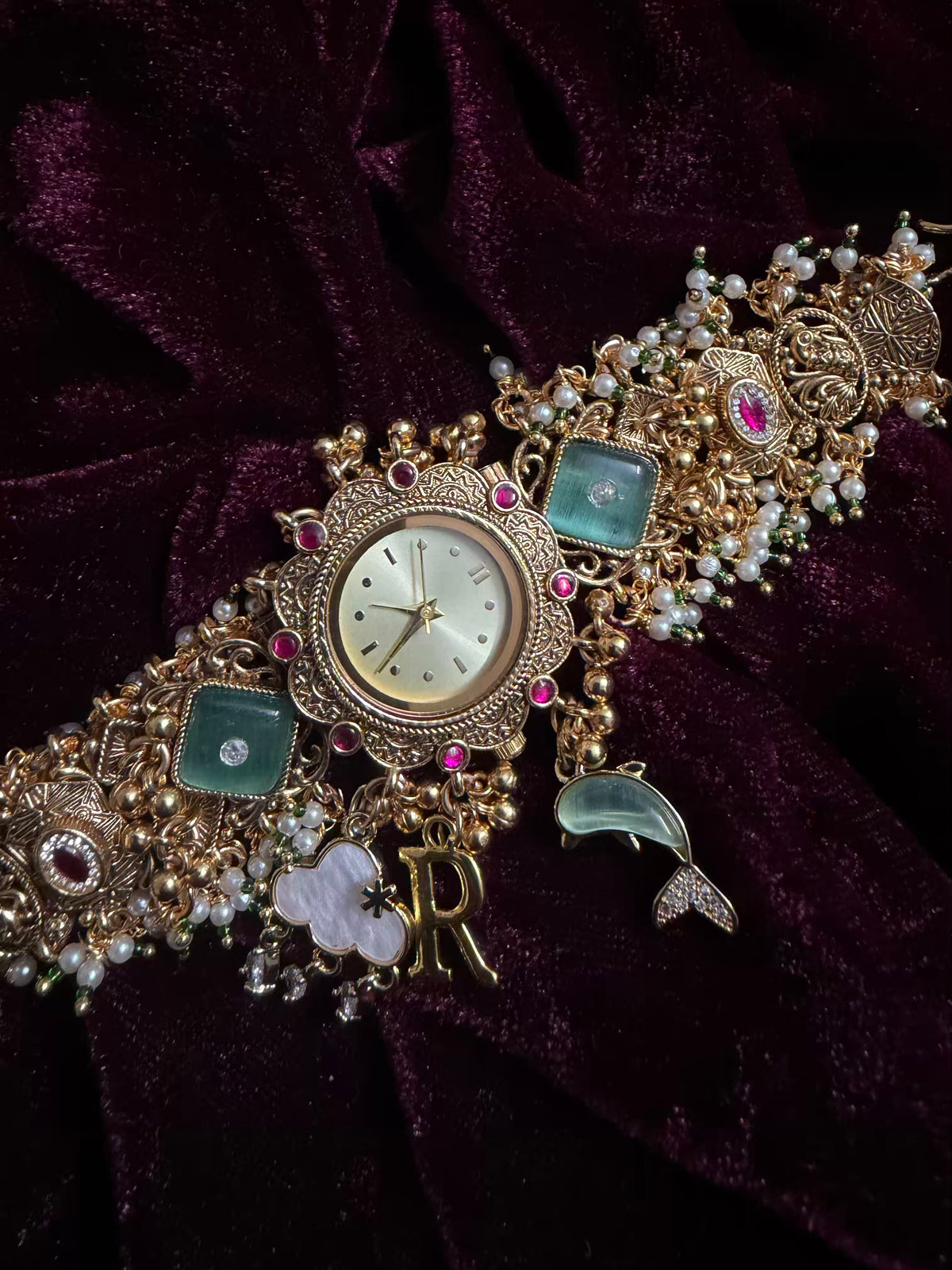 Pushtaini  New Launch Square Dial Maharani Watch Heritage Bracelet (Copy)