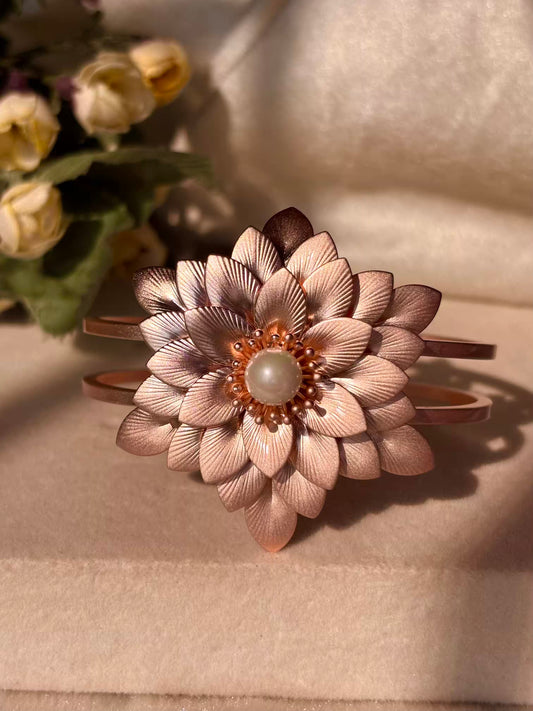 Real Rose Petals Pearly Bangle
